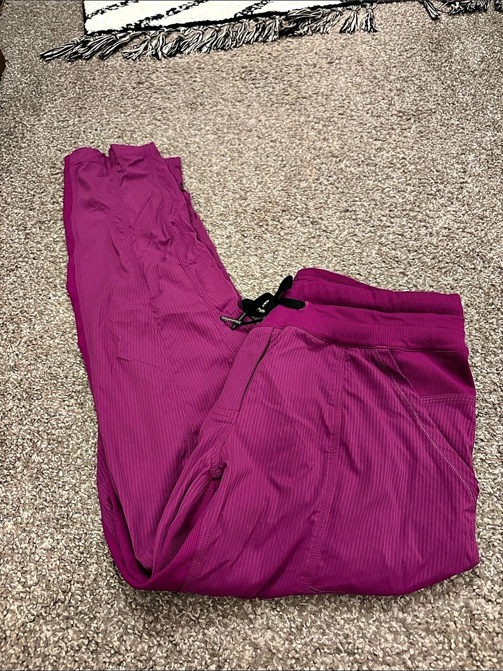 lululemon joggers